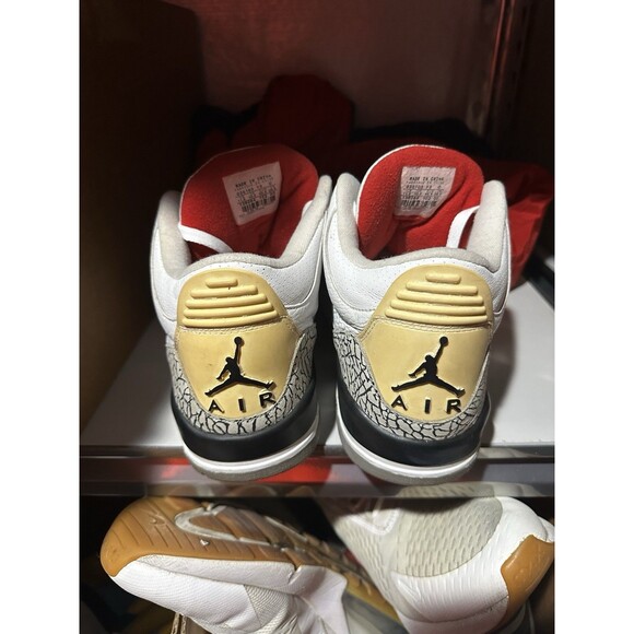 AIR JORDAN 3 III RETRO  release 2010‎ -  136064 105  Mens Size 11.5